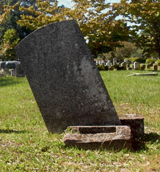 left-leaner at Magnolia Cemetery, Charleston, SC